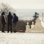 29.12.2019 Turyści na Świętym Krzyżu / Jarosław Kubalski / Radio Kielce