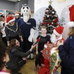 06.12.2019. Kielce. Święty Mikołaj w Wojewódzkim Szpitalu Zespolonym / Jarosław Kubalski / Radio Kielce