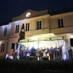 15.12.2019 Chęciny. Wspólne kolędowanie i świąteczny kiermasz / Jarosław Kubalski / Radio Kielce