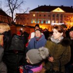 06.12.2019 Kielce. Świąteczna choinka rozbłysła na Rynku / Jarosław Kubalski / Radio Kielce