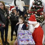 06.12.2019. Kielce. Święty Mikołaj w Wojewódzkim Szpitalu Zespolonym / Jarosław Kubalski / Radio Kielce