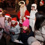 06.12.2019 Kielce. Świąteczna choinka rozbłysła na Rynku / Jarosław Kubalski / Radio Kielce