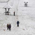 29.12.2019 Turyści na Świętym Krzyżu / Jarosław Kubalski / Radio Kielce