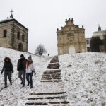 29.12.2019 Turyści na Świętym Krzyżu / Jarosław Kubalski / Radio Kielce