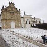 29.12.2019 Turyści na Świętym Krzyżu / Jarosław Kubalski / Radio Kielce