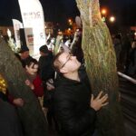 17.12.2019. Końskie. Radio Kielce rozdawało choinki dla słuchaczy / Jarosław Kubalski / Radio Kielce