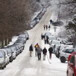 29.12.2019 Turyści na Świętym Krzyżu / Jarosław Kubalski / Radio Kielce