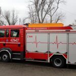 15.12.2019 Skalbmierz. Przekazanie i poświecenie wozów strażackich dla OSP Drożejowice i OSP Skalbmierz / Marta Gajda / Radio Kielce