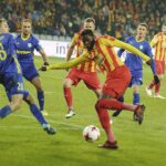 Mecz Korona Kielce - Arka Gdynia. Djibril Diaw / Jarosław Kubalski / Radio Kielce