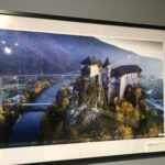 08.12.2019 Sandomierz. Wystawa w Muzeum Okręgowym w Sandomierzu prezentująca zdjęcia Zamku Orawskiego i Orawskiej Kolei Leśnej / Grażyna Szlęzak-Wójcik / Radio Kielce