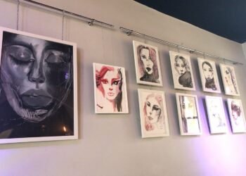 22.12.2019. Sandomierz. Wystawa prac Martyny Karnas w Iluzjon Art Cafe / Grażyna Szlęzak-Wójcik / Radio Kielce