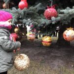 15.12.2019. Staszów. Ubieranie choinki na Rynku / Grażyna-Szlęzak-Wójcik / Radio Kielce