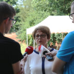 Suchedniów. ARP S.A. przejmuje Zakłady Wyrobów Kamionkowych „MARYWIL”. Na zdjęciu: Maria Zuba - poseł PiS / Magdalena Blicharska / Radio Kielce
