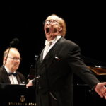 29.06.2019 Busko - Zdrój. XXV Międzynarodowy Festiwal Muzyczny im. Krystyny Jamroz. Benefis Wiesława Ochmana. Wiesław Ochman i za fortepianem Artur Jaroń / Jarosław Kubalski / Radio Kielce