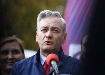Biedroń: w sobotę ogłosimy liderki i liderów list Lewicy w wyborach do PE