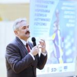 05.12.2019 Kielce. Akcja  "Dziecięca Piłka Ręczna" zorganizowana przez Świętokrzyskie Centrum Doskonalenia Nauczycieli. Dyrektor ŚCDN Jacek Wołowiec / Jarosław Kubalski / Radio Kielce