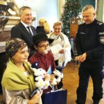 10.12.2019 Kielce. WDK. Targi seniorów. Wojewoda Zbigniew Koniusz i inspektor Artur Bielecki / Jarosław Kubalski / Radio Kielce