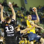 13.12.2019 Kielce. PGNiG Superliga. Mecz PGE Vive Kielce - Gwardia Opole. Alex Dujszebajew / Jarosław Kubalski / Radio Kielce