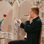 14.12.2019 Kielce. Wyższe Seminarium Duchowne. Wystawa poświęcona aktorowi Edwardowi Kusztalowi i premiera spektaklu "Rewizor" w wykonaniu aktorów WSD / Jarosław Kubalski / Radio Kielce