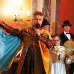 14.12.2019 Kielce. WDK. Wigilia dla osób niepełnosprawnych. Senator Krzysztof Słoń / Jarosław Kubalski / Radio Kielce