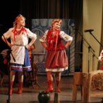 01.12.2019 Kielce. Przegląd teatrów wiejskich i gadek w WDK. Grupa teatralna Chmielnicka GęśDK / Jarosław Kubalski / Radio Kielce