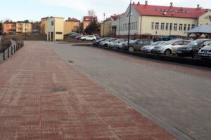 20.12.2019. Opatów. Parking na placu szpitalnym / Emilia Sitarska / Radio Kielce