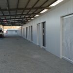 12.12.2019. Ostrowiec Św. Nowa wiata handlowa na targowisku miejskim / Emilia Sitarska / Radio Kielce