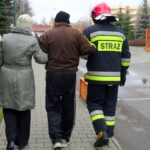 15.12.2019. Ostrowiec Św. Ewakuacja mieszkańców bloku na Osiedlu Ogrody / Emilia Sitarska / Radio Kielce