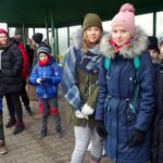 14.12.2019. Ostrowiec Św. Uczestnicy rajdu w drodze do Gromadzic / Emilia Sitarska / Radio Kielce