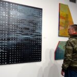 13.12.2019 Ostrowiec. Wernisaż prac wybranych przez jury w 14. Międzynarodowym Jesiennym Salonie Sztuki w BWA / Emilia Sitarska / Radio Kielce