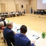 Kielce. 20.12.2019. Sesja Sejmiku Województwa Świętokrzyskiego w Filharmonii Świętokrzyskiej. Na zdjęciu (od lewej): / Wiktor Taszłow / Radio Kielce