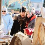 Kielce. 21.12.2019. Kiermasz na kieleckim Rynku / Wiktor Taszłow / Radio Kielce