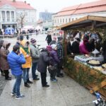 22.12.2019. Kielce. Wigilia dla potrzebujących na Rynku w Kielcach / Wiktor Taszłow / Radio Kielce