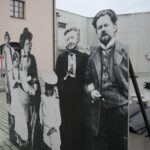 Kielce. 02.12.2019. Przygotowania do wystawy "Podwójnie Wolne. Prawa polityczne kobiet 1918" / Wiktor Taszłow / Radio Kielce