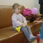 Kielce. 02.12.2019. Fundacja "Dr. Clown" odwiedziła małych pacjentów w szpitalu / Wiktor Taszłow / Radio Kielce