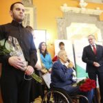 Kielce. 03.12.2019. Gala "świętokrzyscy Burzyciele Barier im. Anny Sowy". Przemawia Zbigniew Mondzik - przyjaciel osób niepełnosprawnych / Wiktor Taszłow / Radio Kielce