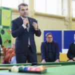 04.12.2019 Kielce. Otwarcie ośrodka szkolenia bilardowego w SP nr 1 na Bocianku. Na zdjęciu: Marcin Różycki - wiceprezydent Kielc / Wiktor Taszłow / Radio Kielce