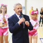 Kielce. 04.12.2019. Zakończenie XVI Turnieju " Małej Ligi Piłki Ręcznej". Przemawia Kazimierz Mądzik - świętokrzyski kurator oświaty / Wiktor Taszłow / Radio Kielce