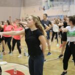 04.12.2019. Kielce. Mikołajkowy maraton fitness w UJK / Wiktor Taszłow / Radio Kielce