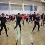 04.12.2019. Kielce. Mikołajkowy maraton fitness w UJK / Wiktor Taszłow / Radio Kielce