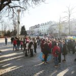 Kielce. 05.12.2019. Przemarsz wolontariuszy ulicą Sienkiewicza / Wiktor Taszłow / Radio Kielce