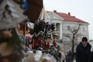 08.12.2019. Kielce. Jarmark Bożonarodzeniowy / Wiktor Taszłow / Radio Kielce