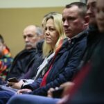 08.12.2019. Brzeziny. Spotkanie mieszkańców z władzami samorządowymi dotyczące budowy obwodnicy Brzezin i Radkowic / Wiktor Taszlow / Radio Kielce