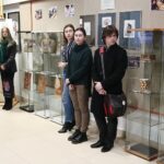 Kielce. 12.12.2019. Wernisaż prac powstałych we współpracy z hiszpańskimi artystami w kieleckim Plastyku / Wiktor Taszłow / Radio Kielce