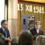 Kielce. 12.12.2019. Spotkanie z Krzysztofem Kasprzykiem współzałożycielem i działaczem Niezależnego Zrzeszenia Studentów w Wyższej Szkole Pedagogicznej w Kielcach. Na zdjęciu (od lewej): Marek Jończyk - kielecka delegatura Instytutu Pamięci Narodowej, Krzysztof Kasprzyk / Wiktor Taszłow / Radio Kielce