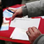 Kielce. 16.12.2019. Akcja "Ekologiczne Święta z WFOŚiGW w Kielcach" / Wiktor Taszłow / Radio Kielce