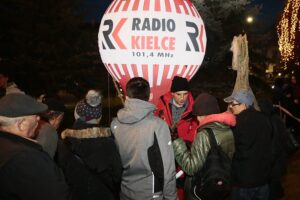 18.12.2019 Staszów. Choinki dla słuchaczy Radia Kielce / Wiktor Taszlow / Radio Kielce