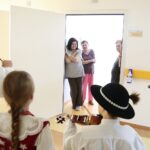 Kielce. 19.12.2019. Kolędowanie zespołu "Majeranki" w Świętokrzyskim Centrum Onkologii / Wiktor Taszłow / Radio Kielce