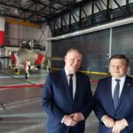 31.01.2020. Dęblin. Podpisanie umowy na zakup od USA 32 bojowych samolotów F-35.Na zdjęciu od lewej: Jarosław Rusiecki - senator PiS, wiceminister Wojciech Skurkiewicz w Ministerstwie Obrony / archiwum prywatne