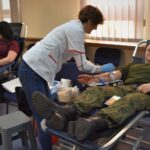 14.01.2020. Kielce. Żołnierze z Centrum Przygotowań do Misji Zagranicznych w Kielcach oddali krew / CPdMZ w Kielcach